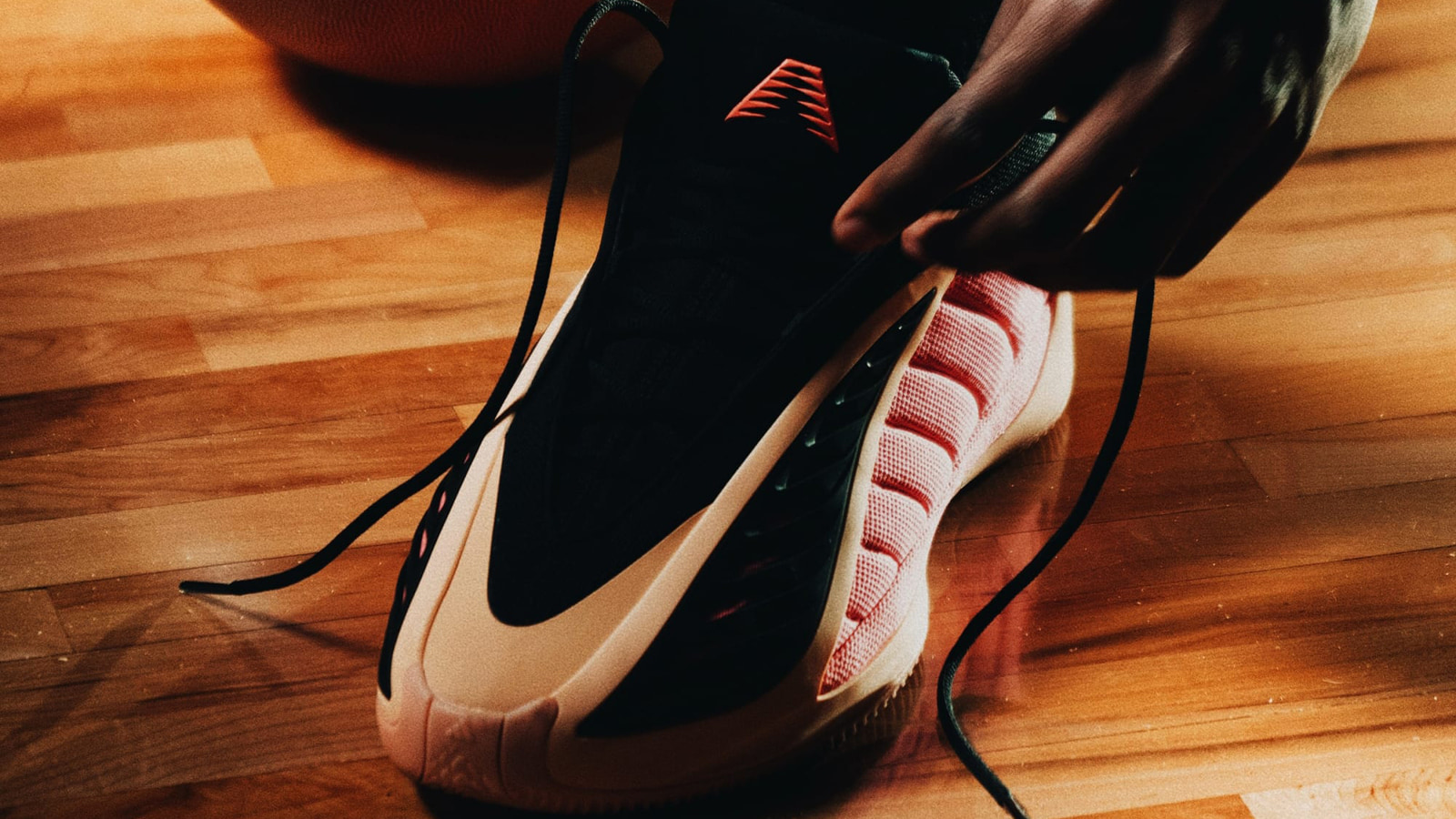 Каталог adidas Basketball