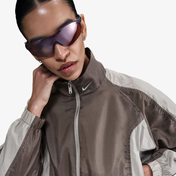 Женская ветровка NIKE W NSW JKT WVN STREET GLS