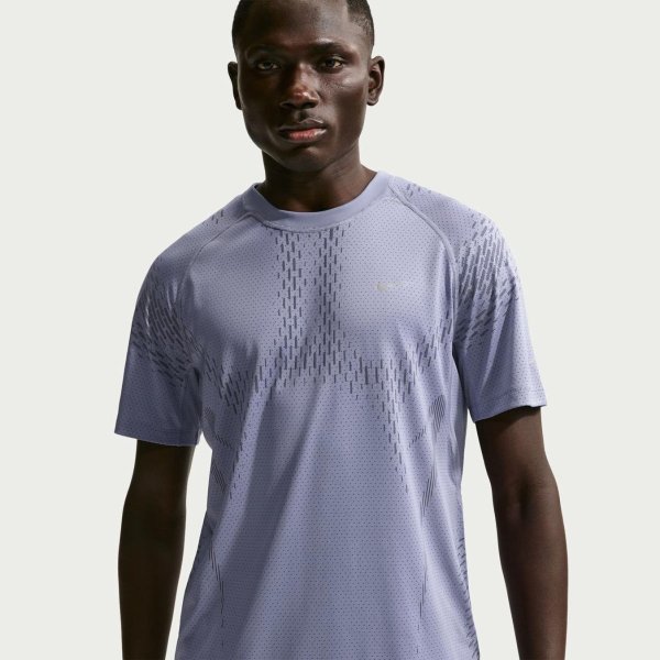 Мужская футболка NIKE M NK DFADV STRIDE NVLTY SS TOP