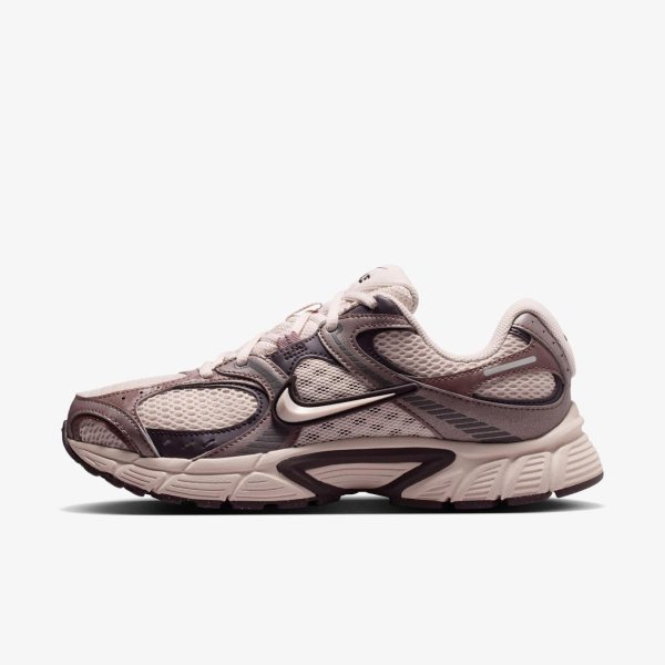 Женские кроссовки NIKE W V5 RNR SE