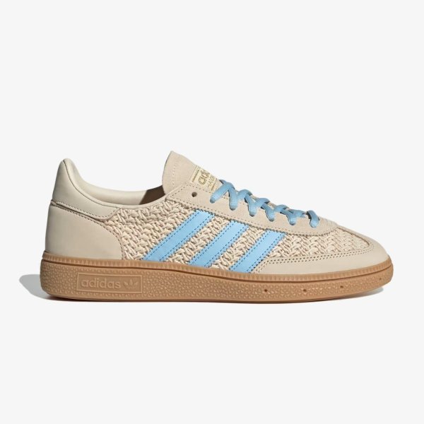 Женские кроссовки ADIDAS WMNS HANDBALL SPEZIAL SAND STRATA / CLEAR SKY