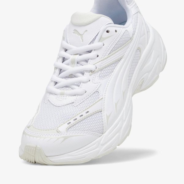 Женские кроссовки Puma Morphic Base