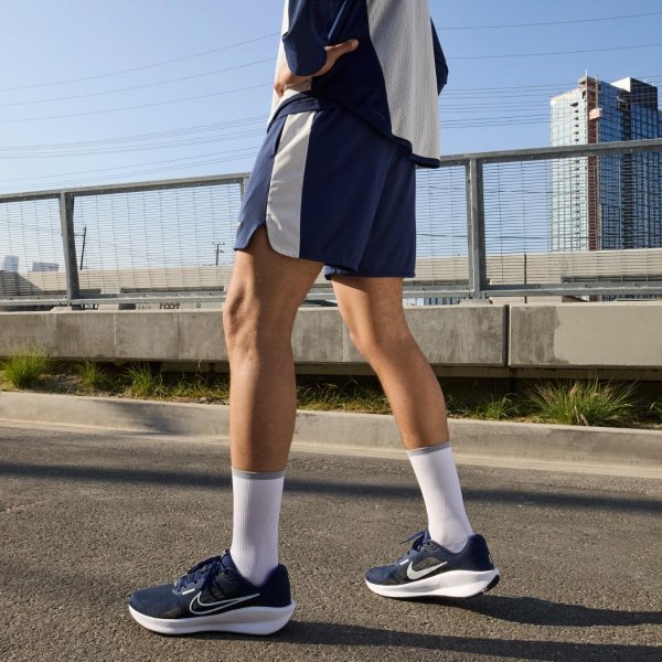 Чоловічі кросівки NIKE DOWNSHIFTER 13