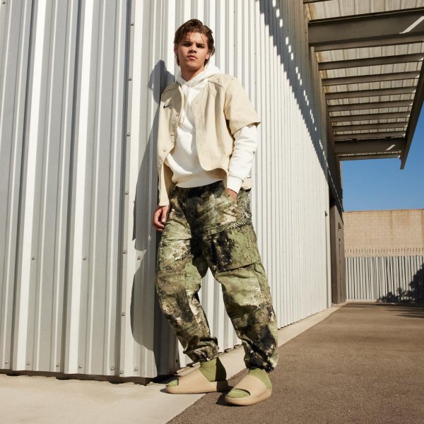 Чоловічі тапочки NIKE CALM SLIDE