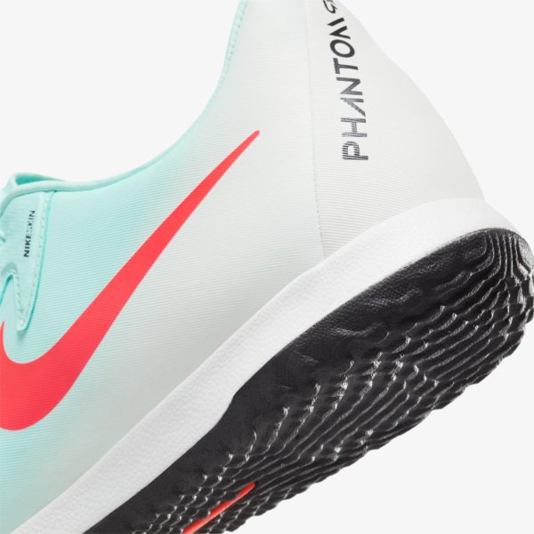 Чоловічі бутси NIKE PHANTOM GX II ACADEMY IC