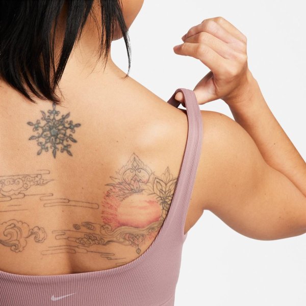 Женский топ NIKE W ALATE SOLO RIB BRA