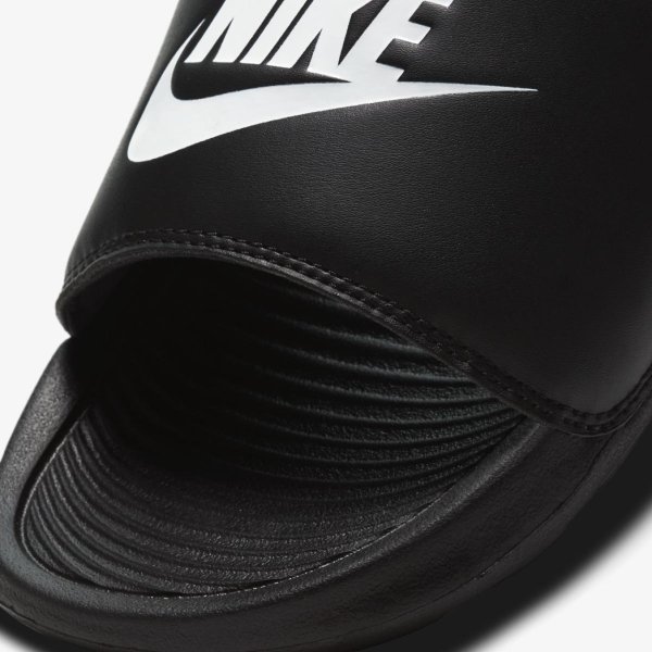 Жіночі тапочки NIKE W VICTORI ONE SLIDE