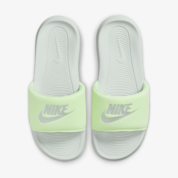 Женские тапочки NIKE W VICTORI ONE SLIDE