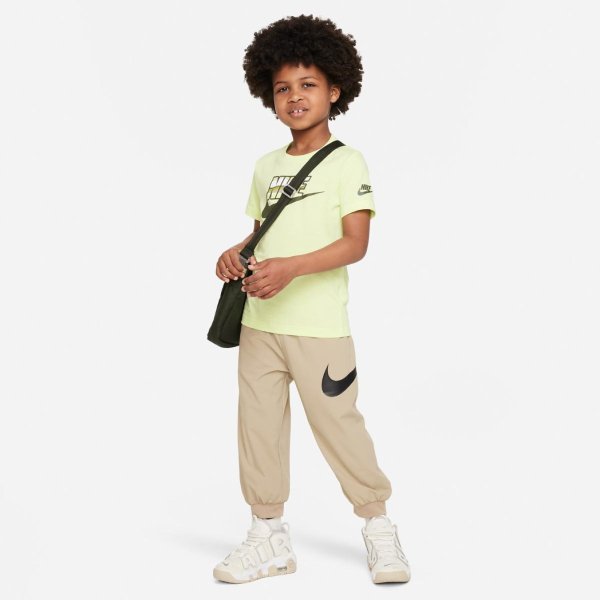 Дитяча футболка NIKE STRIPE SCAPE FUTURA SS TEE