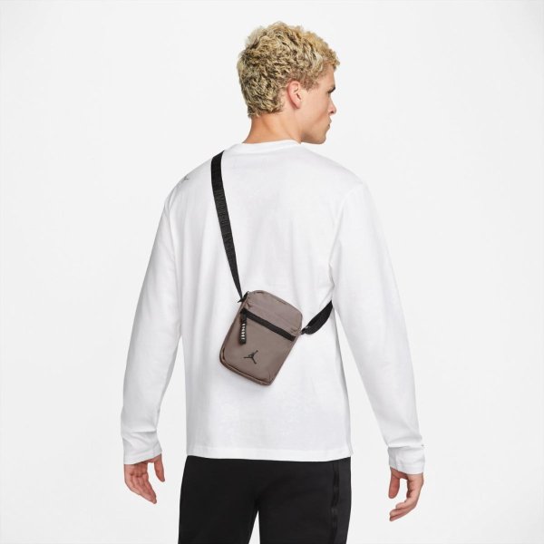 Сумка JORDAN JAN AIRBORNE FESTIVAL BAG / JAN AIRBORNE FESTIVAL BAG