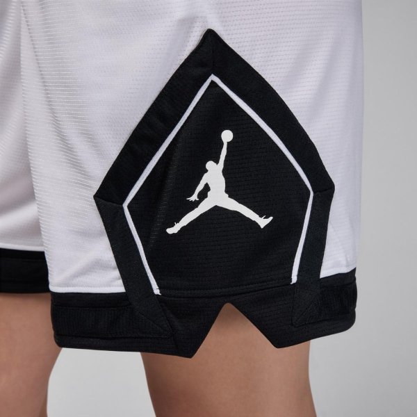 Женские шорты JORDAN W J SPT DMND SHORT 4"