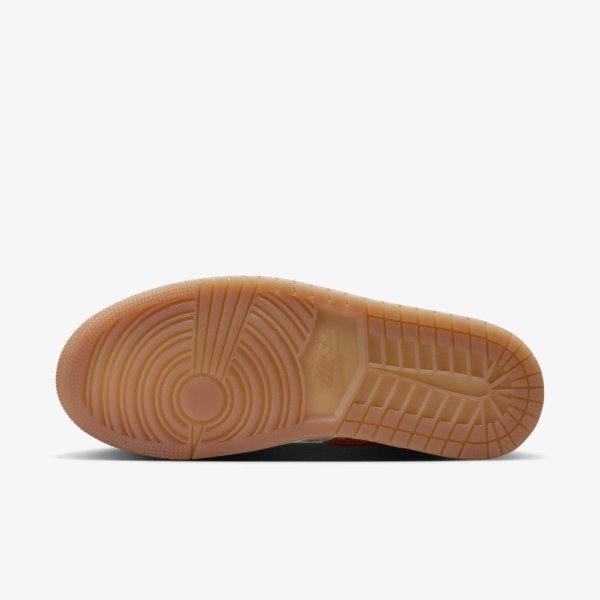 Женские кроссовки WMNS AIR JORDAN 1 METHOD 0F MAKE LOW V3 WASHED CORAL