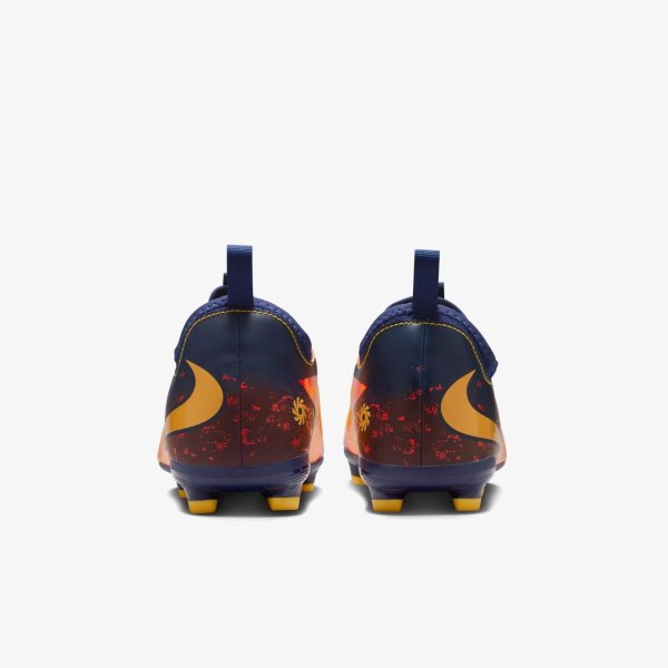 Дитячі бутси NIKE JR PHANTOM 6 LOW ACAD FG/MG EH
