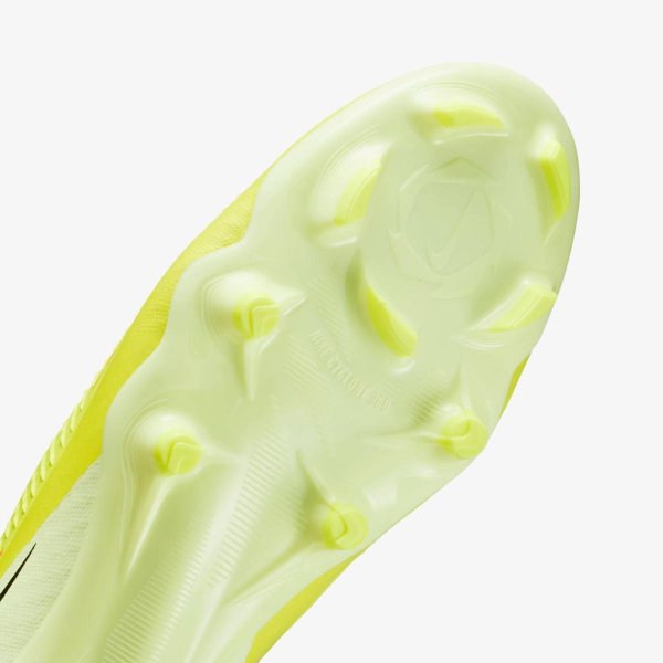 Чоловічі бутси NIKE PHANTOM 6 LOW ACAD FG/MG