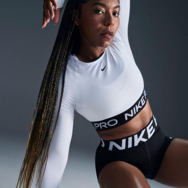 Женские шорты NIKE PRO SCULPT