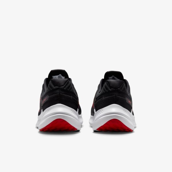 Мужские кроссовки NIKE QUEST 5