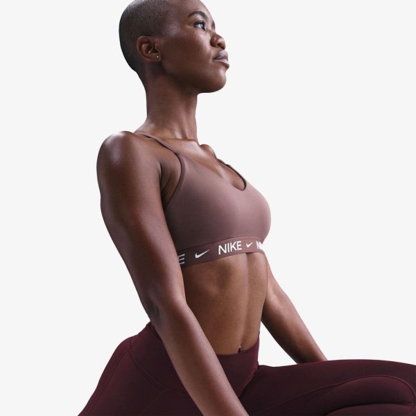 Жіночий топ NIKE INDY LIGHT-SUPPORT