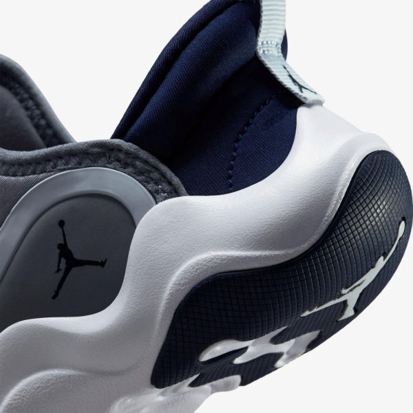 Детские кроссовки JORDAN 23/7.2 EASYON