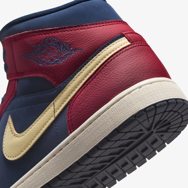 Мужские кроссовки AIR JORDAN 1 MID SE
