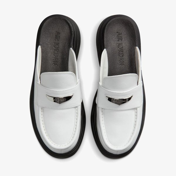 Женские тапочки WMNS AIR JORDAN MULE SUMMIT WHITE / BLACK