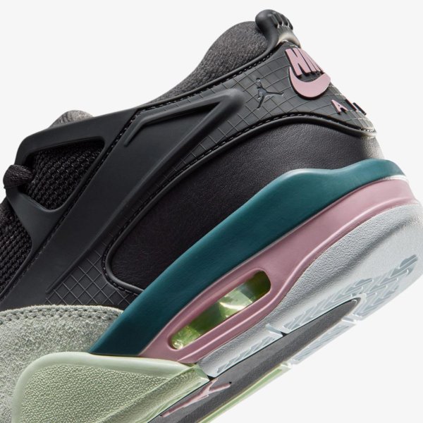 Детские кроссовки AIR JORDAN 4 RM EASTER (GS)