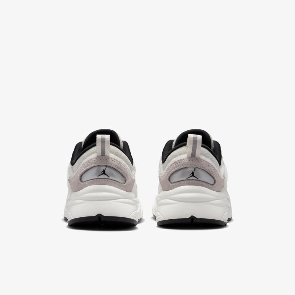 Дитячі кросівки JORDAN TRUNNER O/S