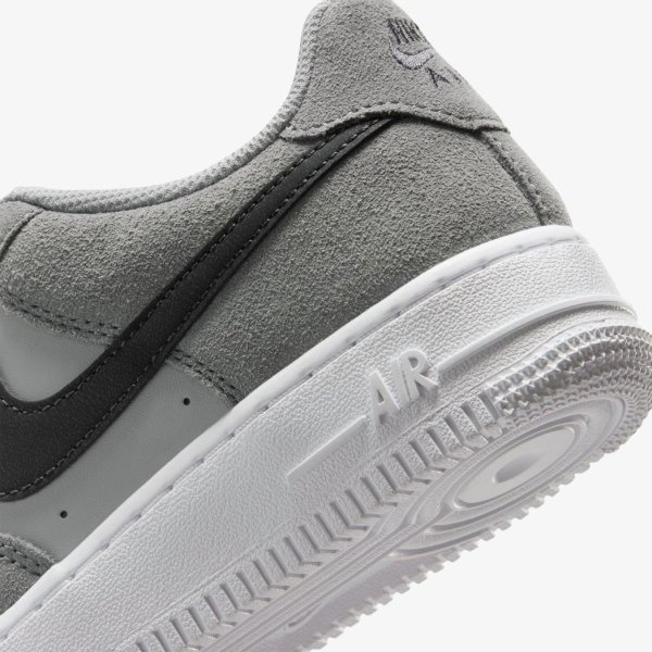 Детские кроссовки NIKE AIR FORCE 1 ESSENTIAL+ SMOKE GREY (GS)