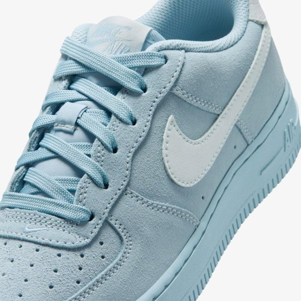 Дитячі кросівки NIKE AIR FORCE 1 LV8 PURE PLATINUM (GS)