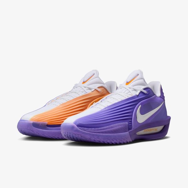 Чоловічі кросівки NIKE G.T. CUT 3 TURBO