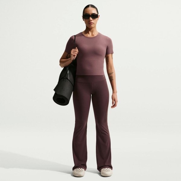 Жіноча футболка NIKE DRI-FIT ZENVY