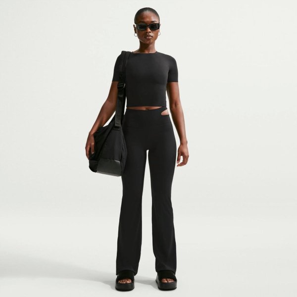 Жіноча футболка NIKE ZENVY DRI-FIT