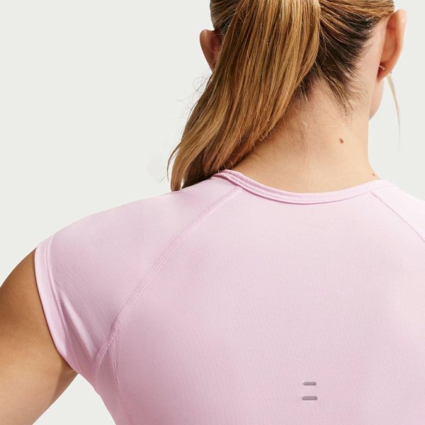 Жіноча футболка NIKE W NK TEMPO SWOOSH RUN DF SS