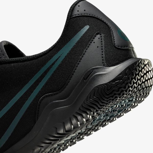 Чоловічі бутси NIKE LEGEND 10 CLUB IC