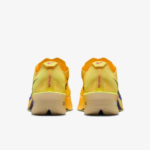 Жіночі кросівки NIKE W ZOOMX VAPORFLY NEXT% 4