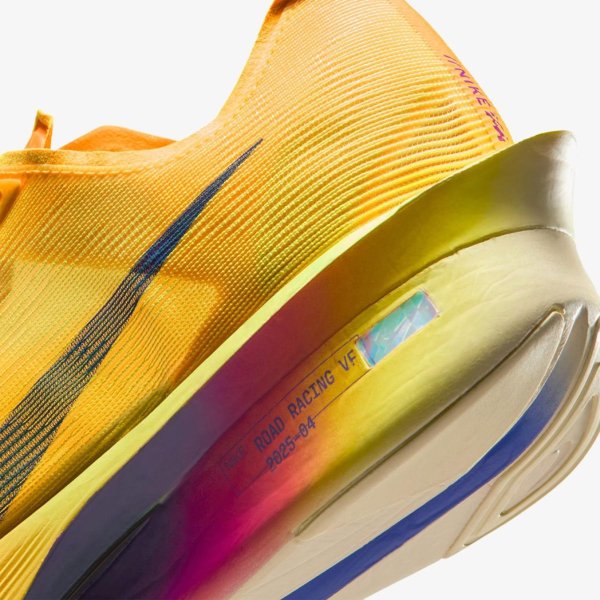 Мужские кроссовки NIKE ZOOMX VAPORFLY NEXT% 4