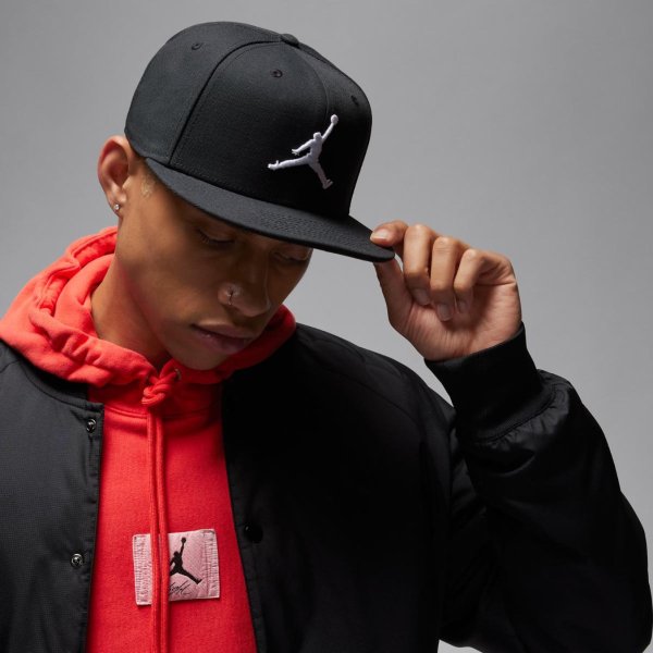Кепка JORDAN U J PRO CAP S FB JUMPMAN