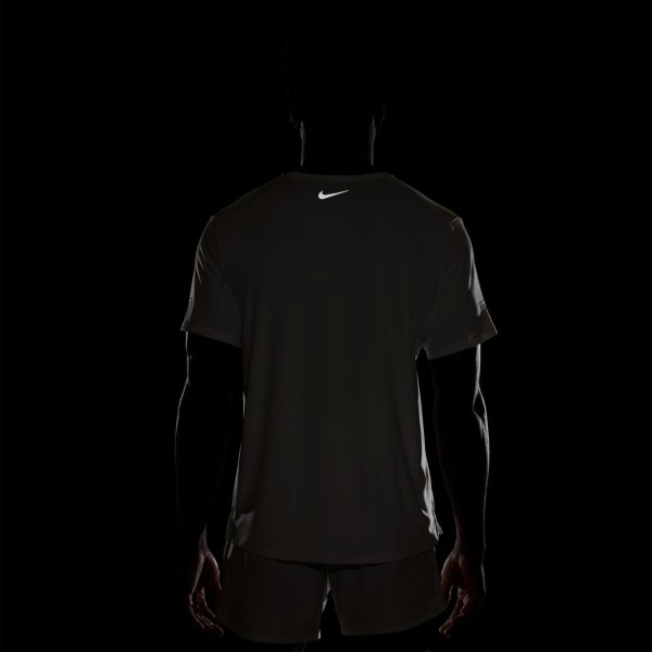 Мужская футболка NIKE M NK DF UV MILER FLASH SS