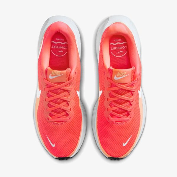 Жіночі кросівки NIKE W REVOLUTION 8