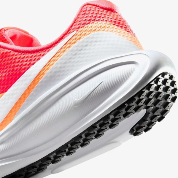 Жіночі кросівки NIKE W REVOLUTION 8