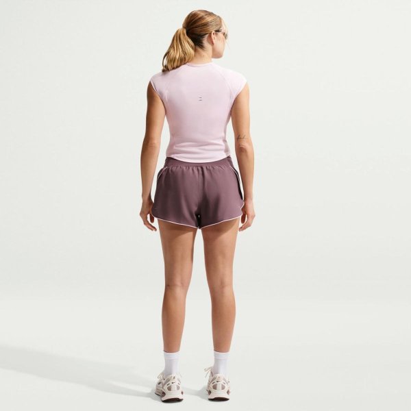 Жіночі шорти NIKE W NK TEMPO FLW SWSH MR DF SHRT