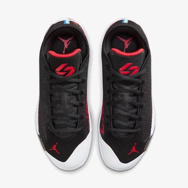 Чоловічі кросівки JORDAN LUKA 77