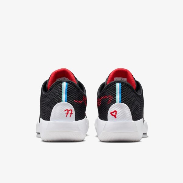 Чоловічі кросівки JORDAN LUKA 77