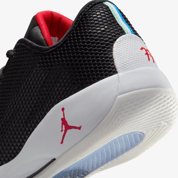 Чоловічі кросівки JORDAN LUKA 77