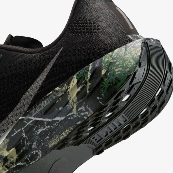 Мужские кроссовки NIKE PEGASUS PLUS CM