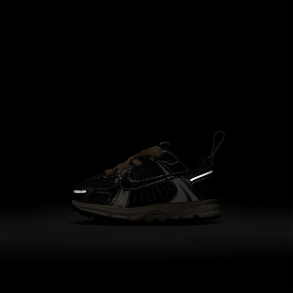 Дитячі кроссовки NIKE VOMERO 5 (TD)