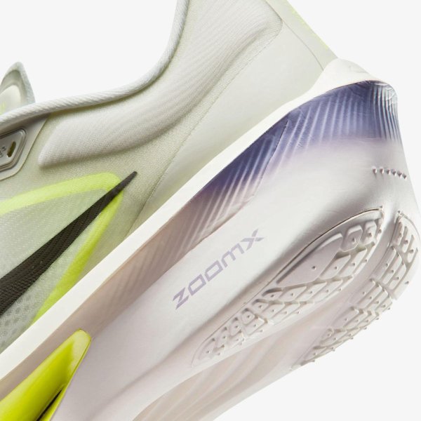 Чоловічі кросівки NIKE ZOOM FLY 6