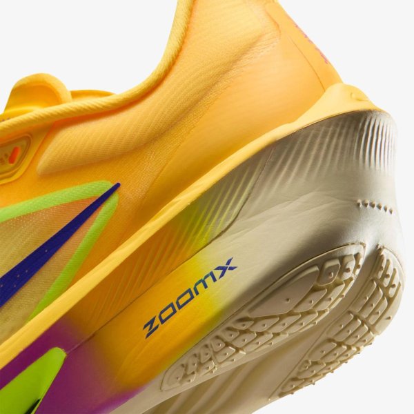 Женские кроссовки NIKE W ZOOM FLY 6