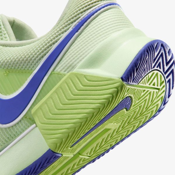 Женские кроссовки NIKE W ZOOM GP CHALLENGE 1.5 HC