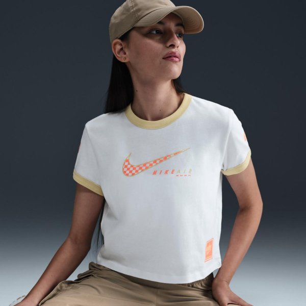 Женская футболка NIKE W NSW CLUB SS TEE MOTO RGR