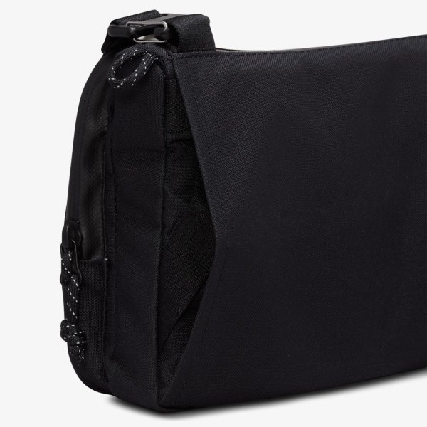 Сумка на плече NIKE ACG DAYMAX CROSSBODY